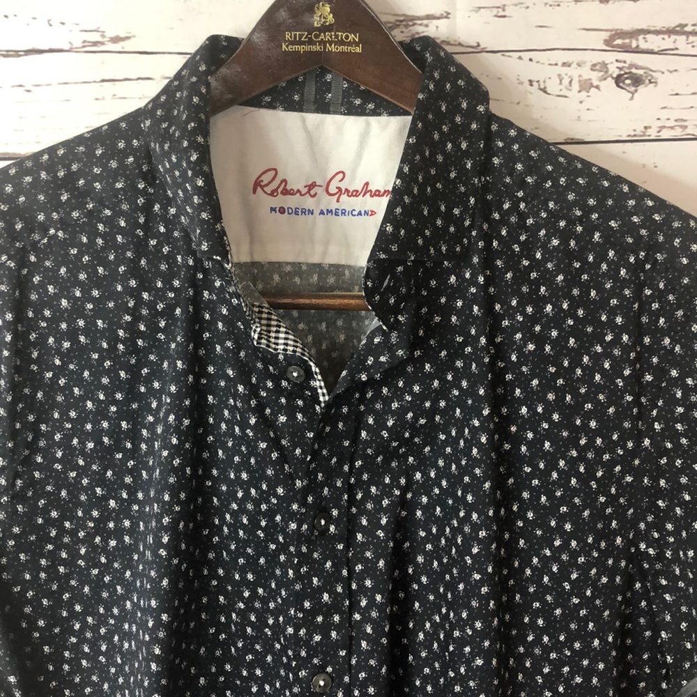 Robert Graham, men’s shirt